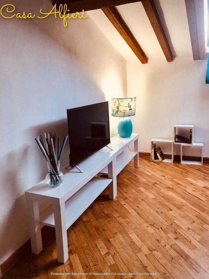 Apartament Casa Alfieri-Graziosa Mansarda In Centro A Livorno Zewnętrze zdjęcie